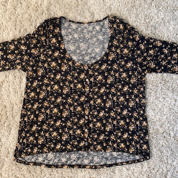 American Eagle Outfitters Tops - AEO Soft & Sexy Long Sleeve Blouse